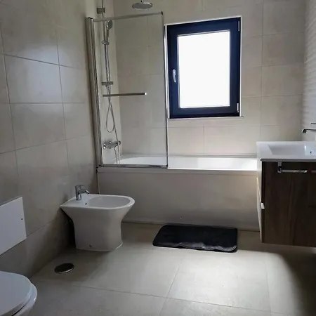 Casa Do Bele Holiday home *